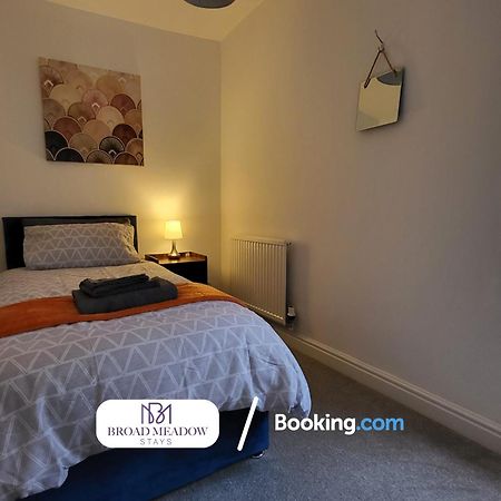 Last-Minute Offers L 3-Bed House By Broad Meadow Stays L Short Lets L Family, Business, Students L Lincoln L Parking Экстерьер фото
