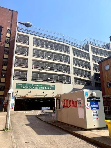 Last-Minute Offers L 3-Bed House By Broad Meadow Stays L Short Lets L Family, Business, Students L Lincoln L Parking Экстерьер фото