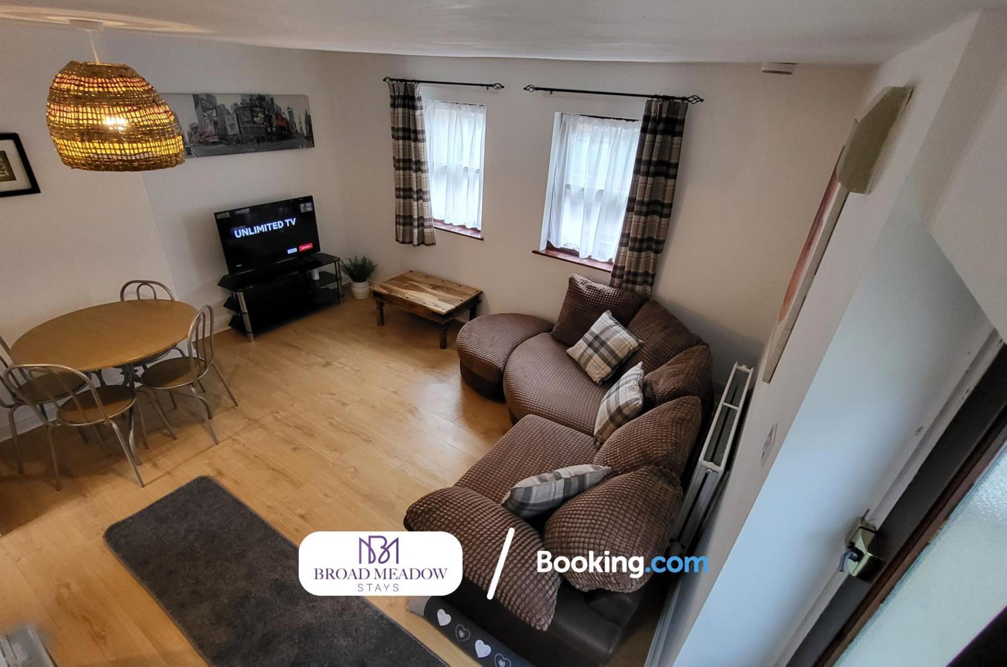 Last-Minute Offers L 3-Bed House By Broad Meadow Stays L Short Lets L Family, Business, Students L Lincoln L Parking Экстерьер фото