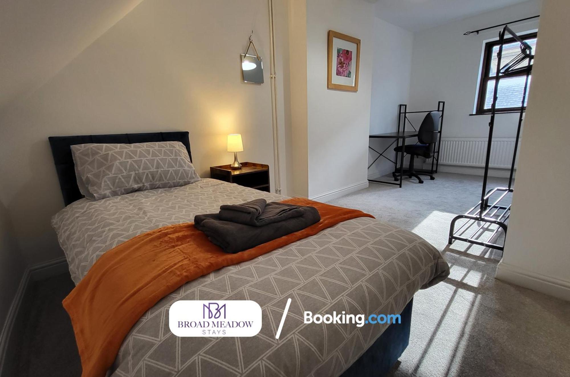 Last-Minute Offers L 3-Bed House By Broad Meadow Stays L Short Lets L Family, Business, Students L Lincoln L Parking Экстерьер фото